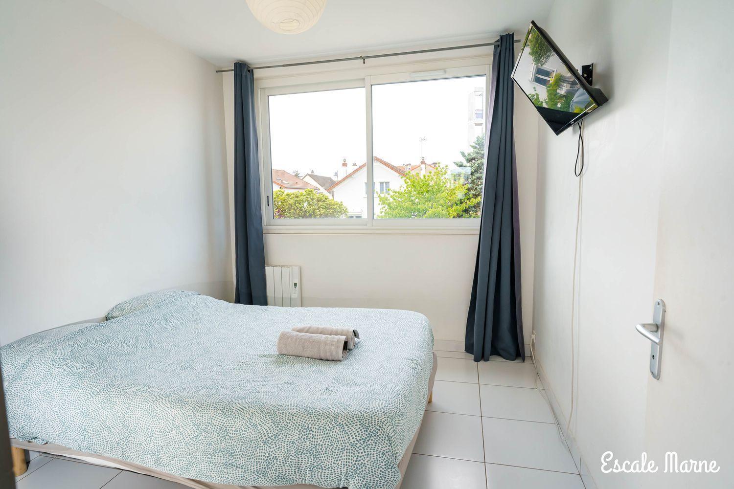 Escale-Marne Fr - 202 - Free Parking - Free Luggage Storage - All Equipped - Linen Included - Washing Machine - 10Mn Walk Metro 8 - Rer A - Panoramic View - From 1 To 14 Guests メゾン・アルフォール 部屋 写真
