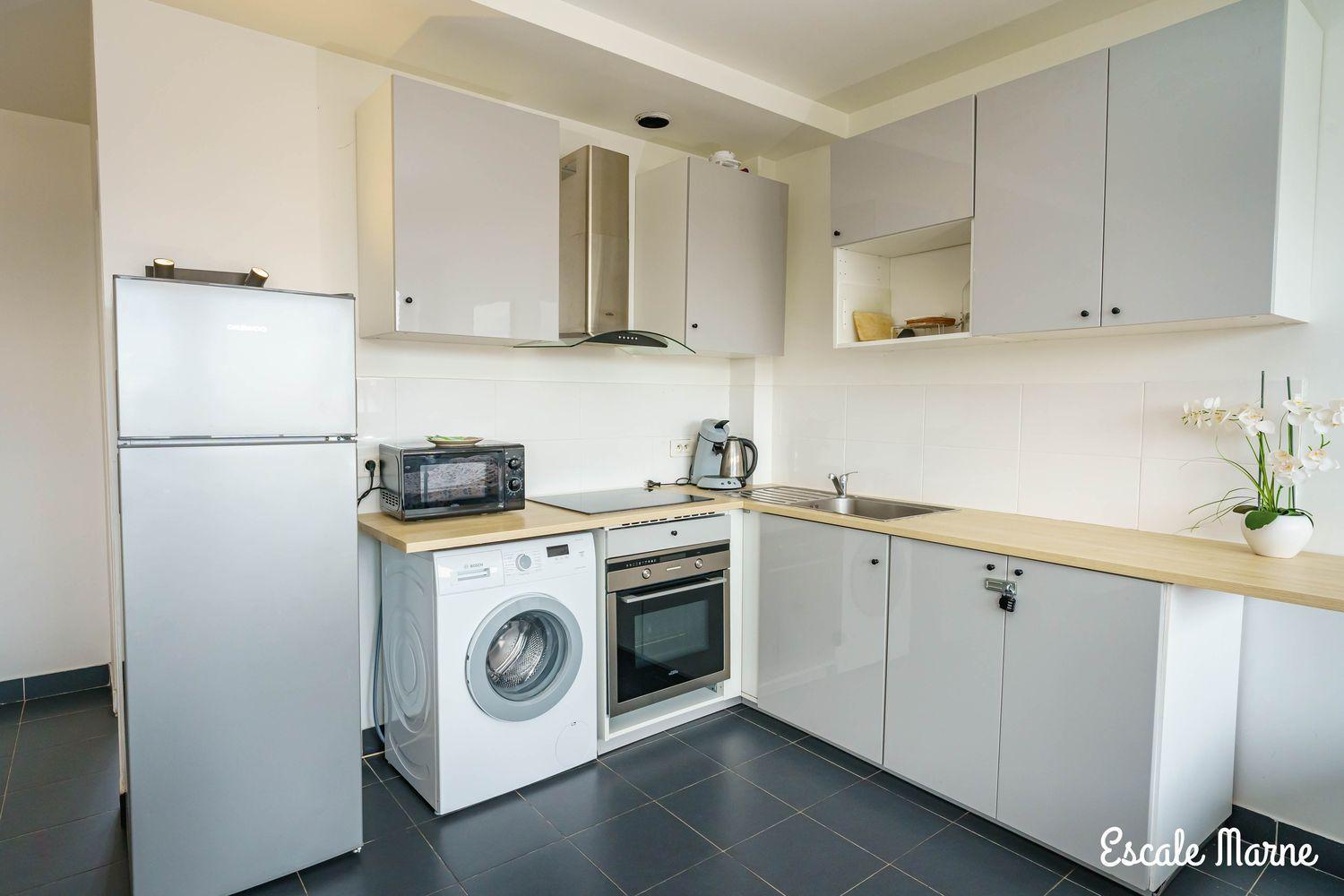 Escale-Marne Fr - 202 - Free Parking - Free Luggage Storage - All Equipped - Linen Included - Washing Machine - 10Mn Walk Metro 8 - Rer A - Panoramic View - From 1 To 14 Guests メゾン・アルフォール エクステリア 写真