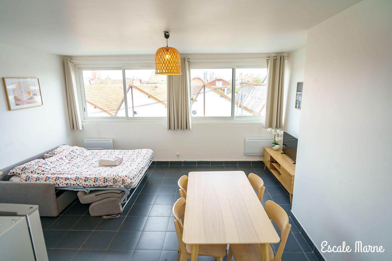 Escale-Marne Fr - 202 - Free Parking - Free Luggage Storage - All Equipped - Linen Included - Washing Machine - 10Mn Walk Metro 8 - Rer A - Panoramic View - From 1 To 14 Guests メゾン・アルフォール エクステリア 写真