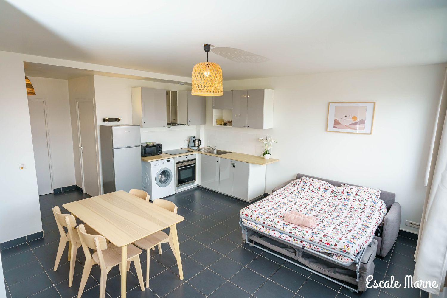 Escale-Marne Fr - 202 - Free Parking - Free Luggage Storage - All Equipped - Linen Included - Washing Machine - 10Mn Walk Metro 8 - Rer A - Panoramic View - From 1 To 14 Guests メゾン・アルフォール エクステリア 写真